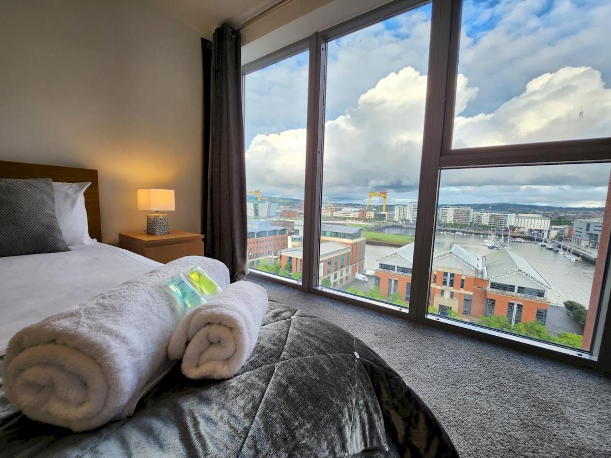 Pass The Keys Stunning Penthouse With Balcony Sunset Views Lejlighed Belfast Eksteriør billede